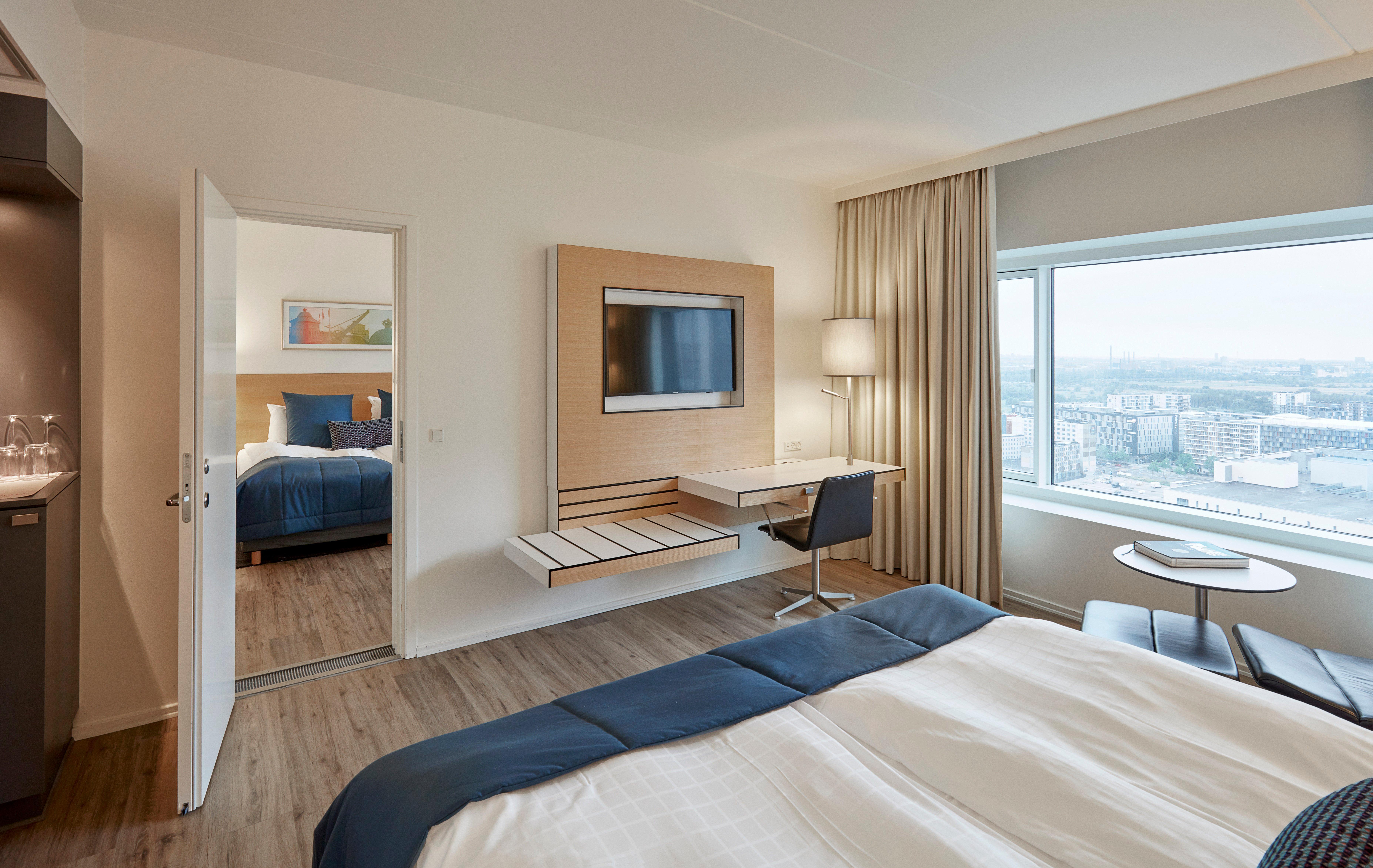 Hotell Crowne Plaza Towers By Ihg 4*