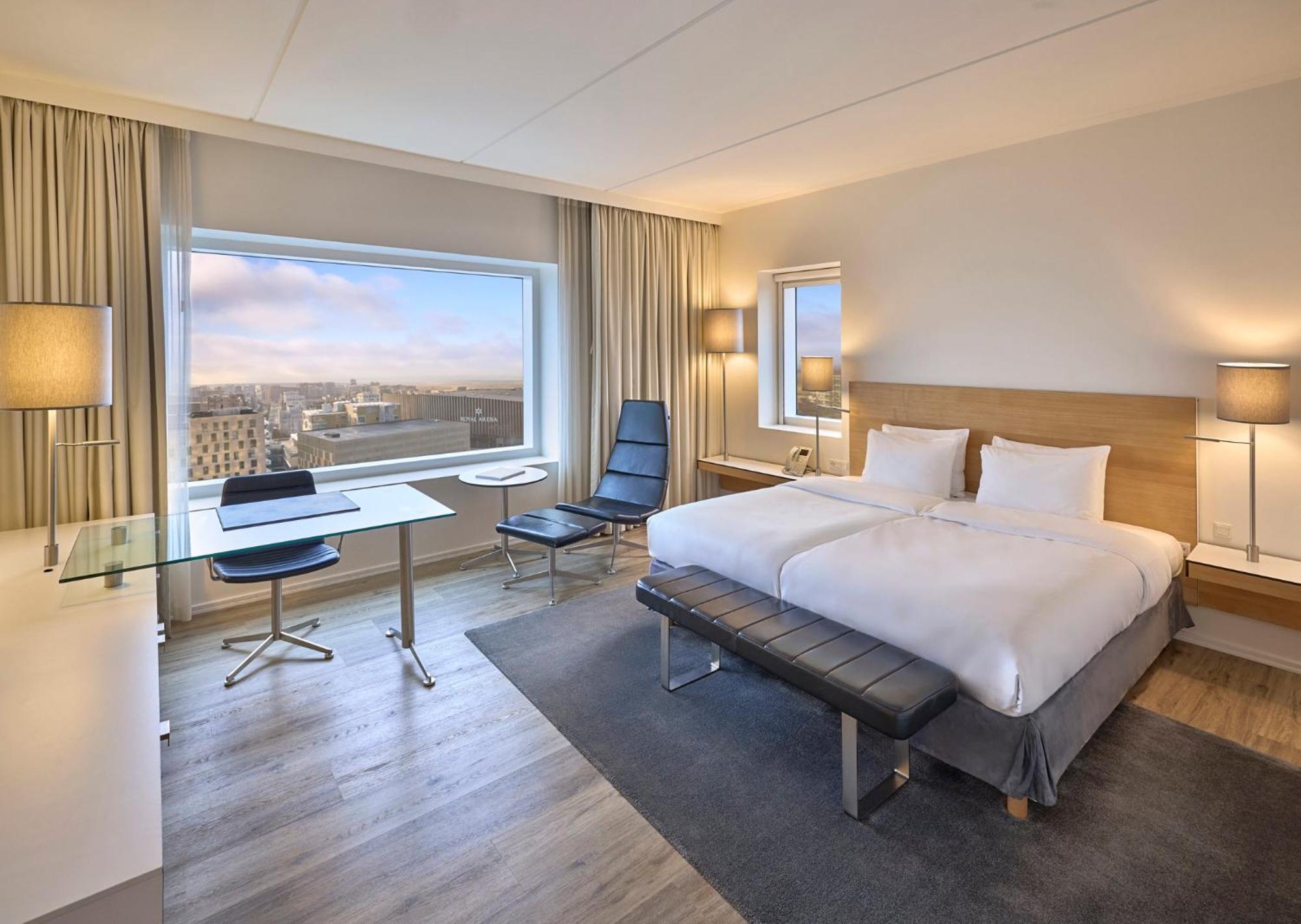 Crowne Plaza Towers By Ihg Hotell 4*